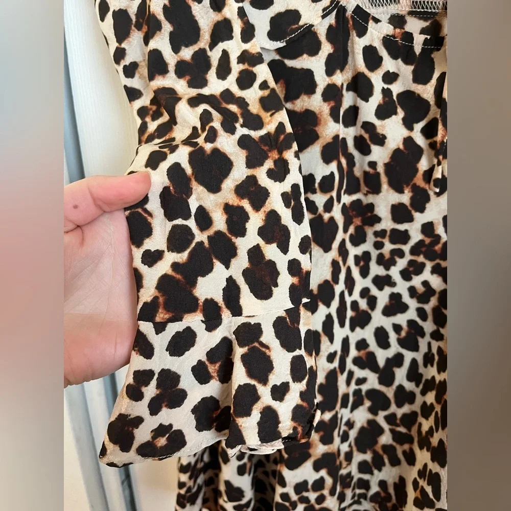 For Love and Lemons Leo Keyhole Mini Dress size small animal print silk blend - Picture 6 of 11